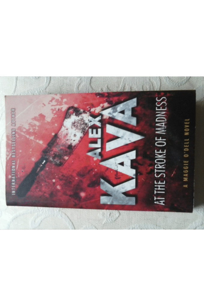 At The Stroke Of Madness (Maggie O'Dell 4)